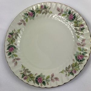 Creative Regency Rose Luncheon Plate